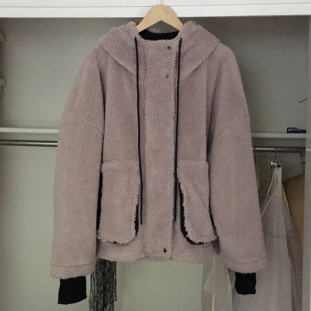 VARLEY Montalvo coat in Sphinx. Large